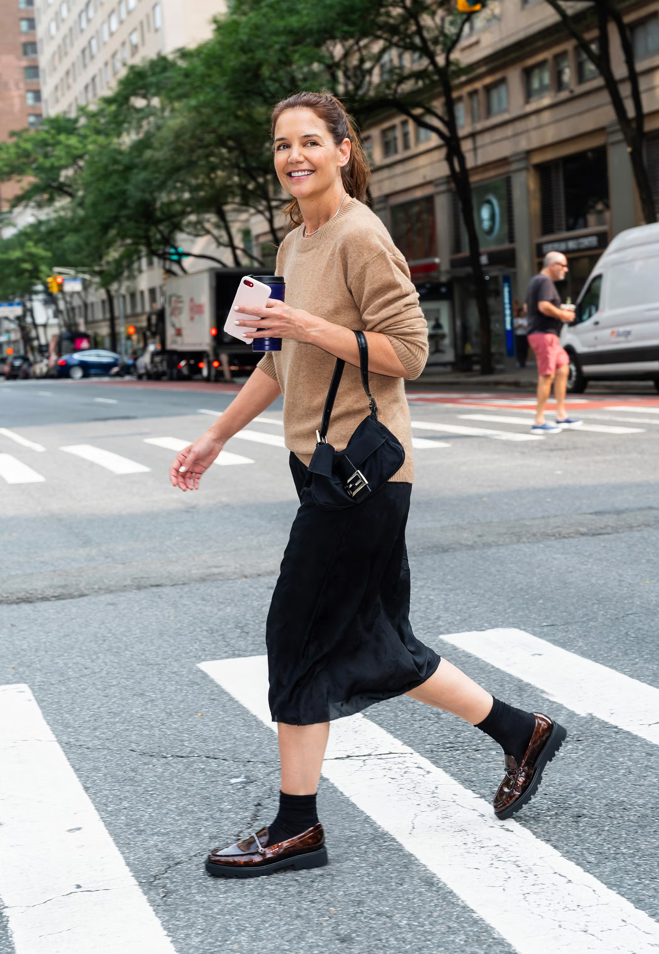 4 công thức diện đồ tối giản đẹp hoàn hảo dành cho phụ nữ trên 40 tuổi 7 1766071303 199 4 cong thuc dien do toi gian dep hoan hao