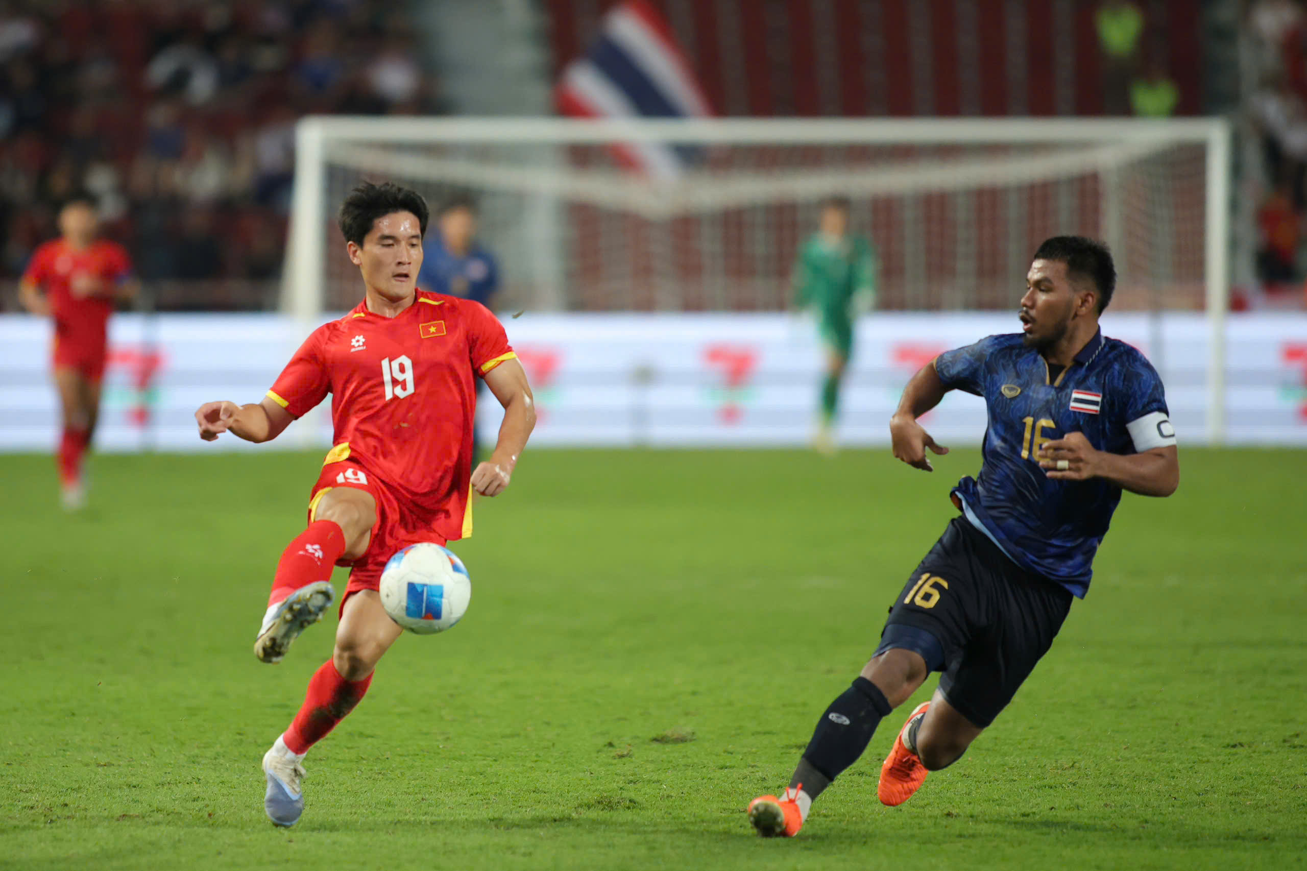 - Ảnh 3. - Ảnh 3.