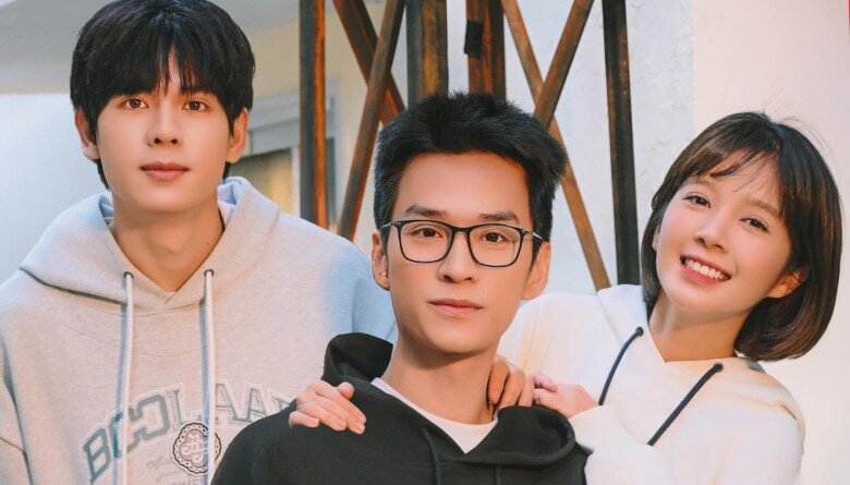 Những dấu mốc của phim VTV 2025: Phương Oanh tái xuất lấy lại phong độ, Doãn Quốc Đam "ê chề" với cảnh tắm 3 Cha Tôi Người Ở Lại giữ vững vị trí phim dài tập được khán giả yêu thích nhất trên VTV trong 4 tháng.