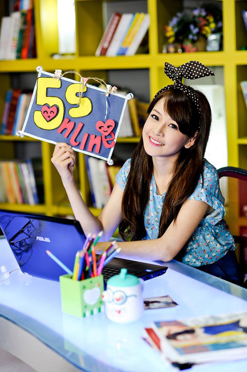 Việt Nam có 1 mỹ nhân đẹp đến mức chỉ ngồi cười cũng đổi đời, visual đỉnh cao gây bão khắp MXH Trung Quốc- Ảnh 2.