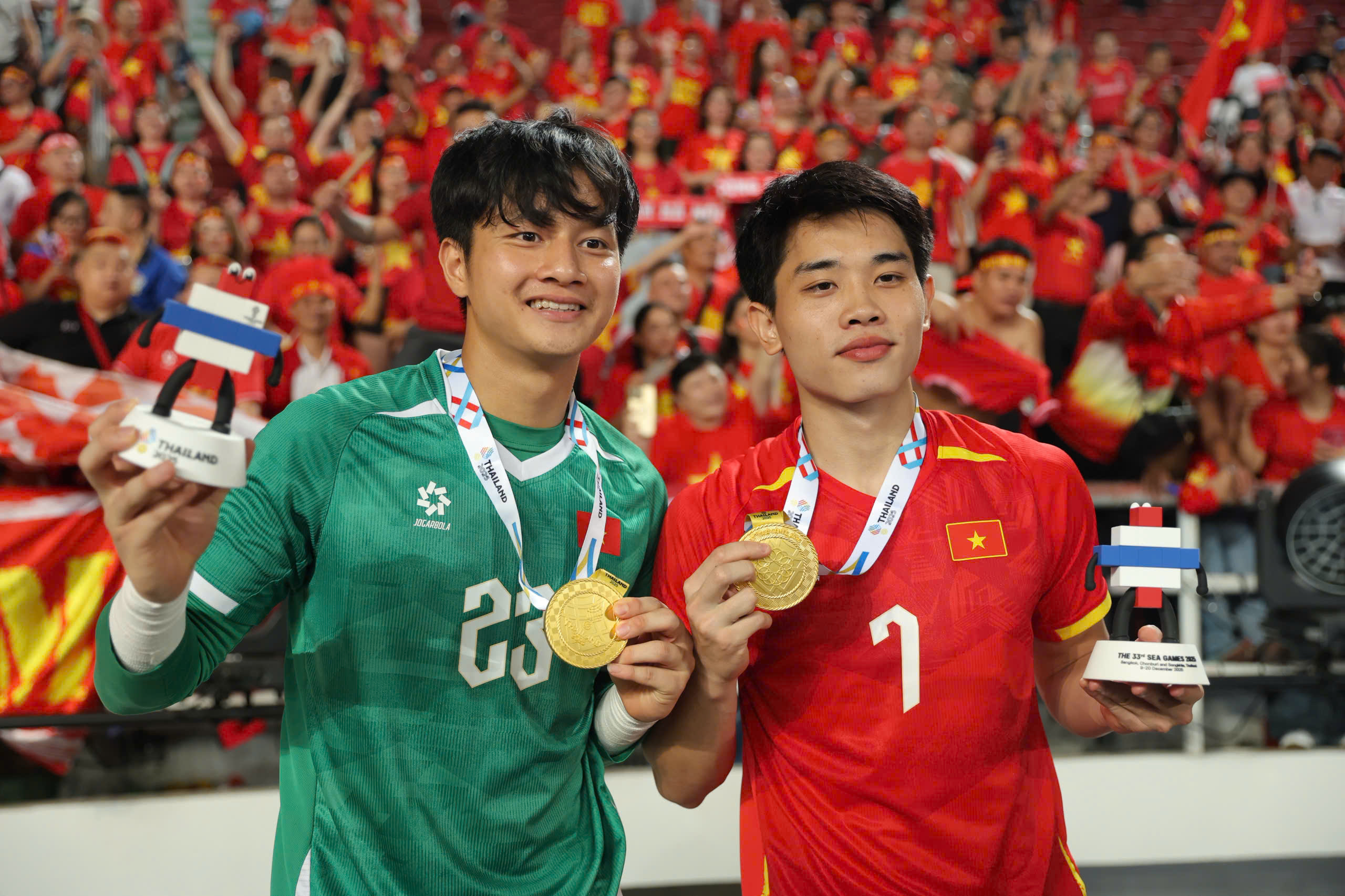 Chuyên gia Indonesia: ‘Thái Lan mất HCV vào tay U.22 Việt Nam vì ăn mừng quá sớm’- Ảnh 2. Chuyên gia Indonesia: ‘Thái Lan mất HCV vào tay U.22 Việt Nam vì ăn mừng quá sớm’- Ảnh 2.