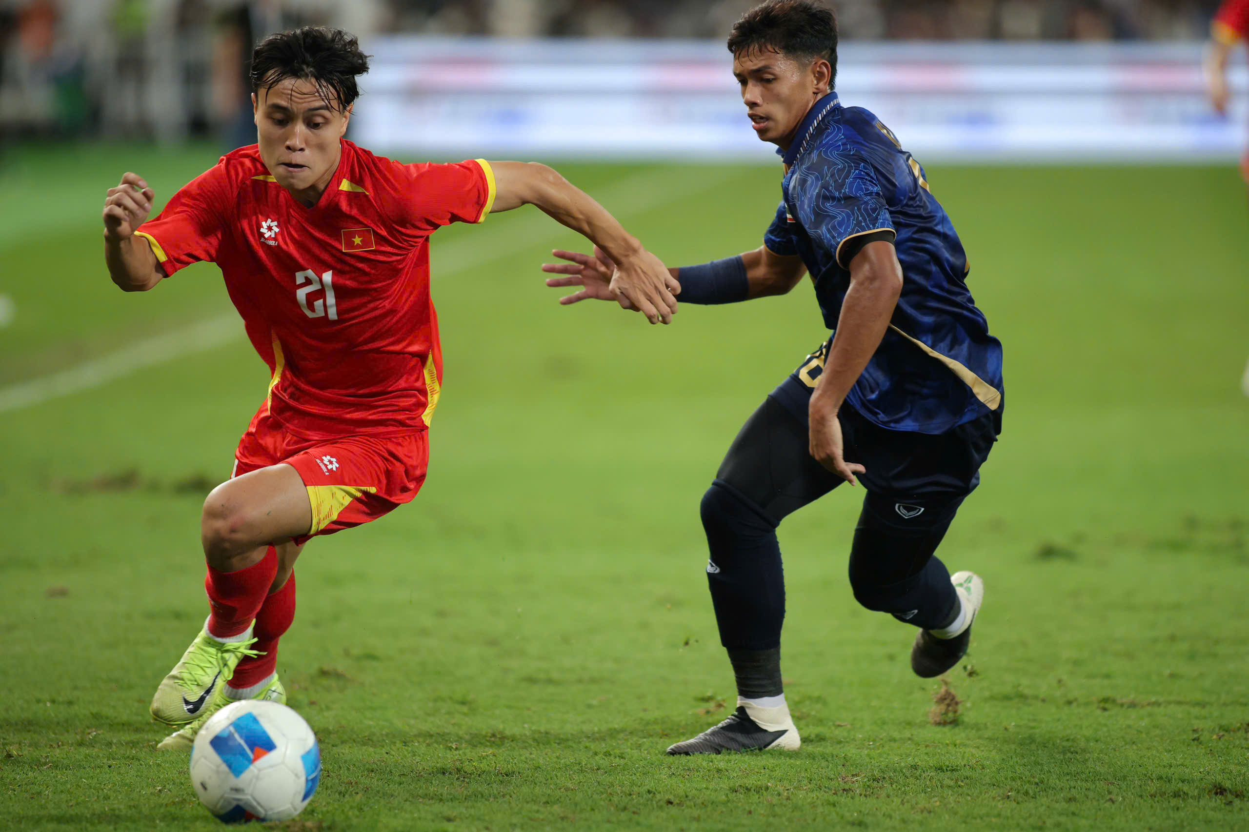 Kỳ tích tuyệt vời của U.22 Việt Nam, chắp cánh cho VCK U.23 châu Á: Được thưởng 3,1 tỉ đồng- Ảnh 3. Kỳ tích tuyệt vời của U.22 Việt Nam, chắp cánh cho VCK U.23 châu Á: Được thưởng 3,1 tỉ đồng- Ảnh 3.