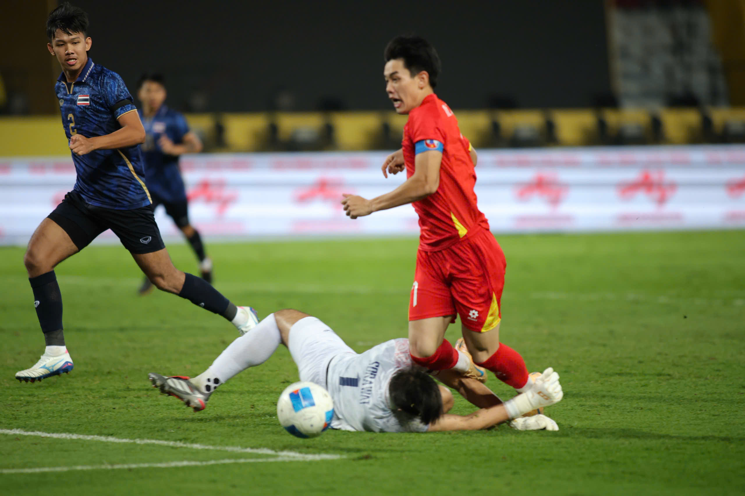 Kỳ tích tuyệt vời của U.22 Việt Nam, chắp cánh cho VCK U.23 châu Á: Được thưởng 3,1 tỉ đồng- Ảnh 4. Kỳ tích tuyệt vời của U.22 Việt Nam, chắp cánh cho VCK U.23 châu Á: Được thưởng 3,1 tỉ đồng- Ảnh 4.