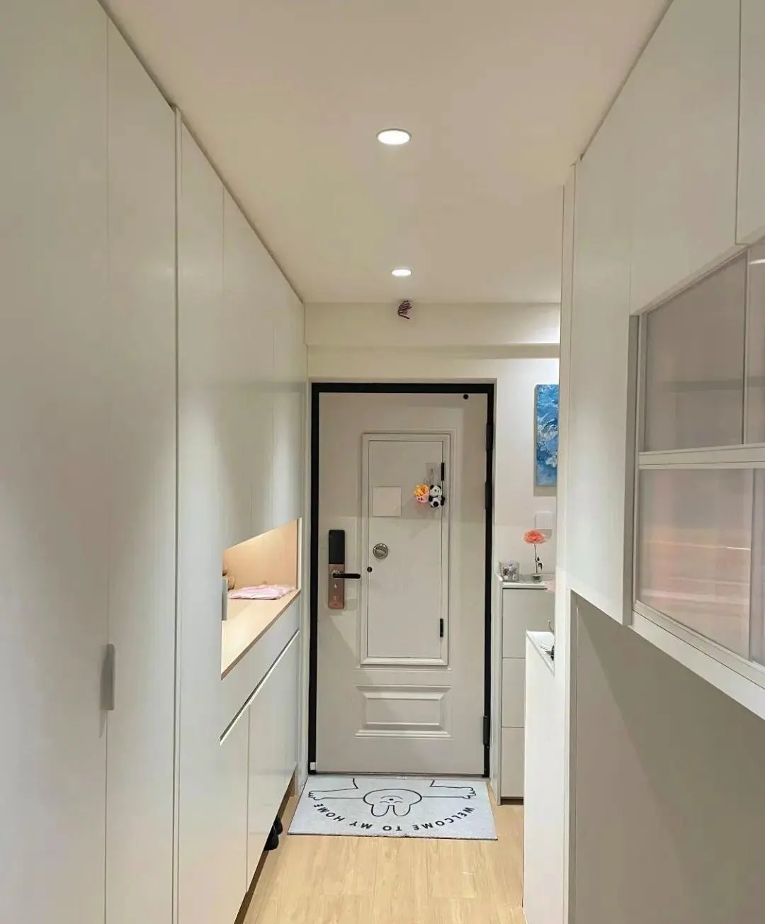 Căn nhà 18m² khiến ai nhìn cũng nể: Gọn đến khó tin, sách giáo khoa xin thua cuộc- Ảnh 10. Căn nhà 18m² khiến ai nhìn cũng nể: Gọn đến khó tin, sách giáo khoa xin thua cuộc- Ảnh 10.