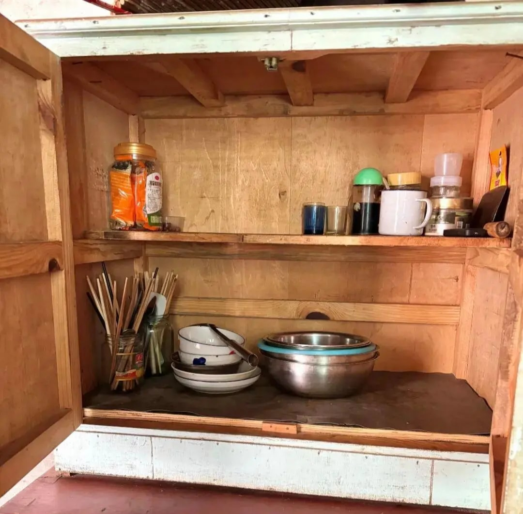 Xúc động trước căn nhà 12m² của cụ bà 70 tuổi: Sống 1 mình vẫn ổn, không làm gánh nặng cho con cháu- Ảnh 4. Xúc động trước căn nhà 12m² của cụ bà 70 tuổi: Sống 1 mình vẫn ổn, không làm gánh nặng cho con cháu- Ảnh 4.