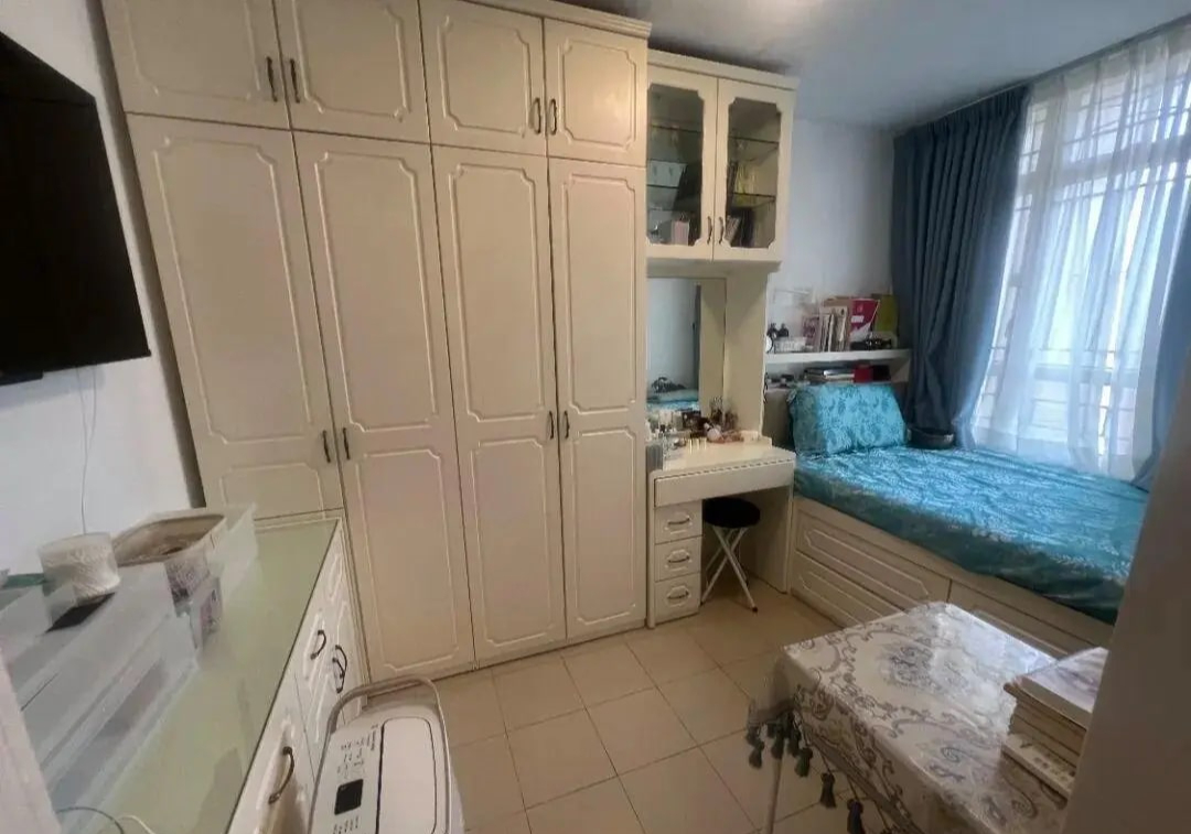 Xúc động trước căn nhà 12m² của cụ bà 70 tuổi: Sống 1 mình vẫn ổn, không làm gánh nặng cho con cháu- Ảnh 7. Xúc động trước căn nhà 12m² của cụ bà 70 tuổi: Sống 1 mình vẫn ổn, không làm gánh nặng cho con cháu- Ảnh 7.