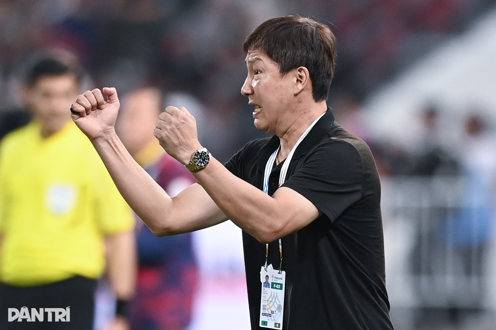 Ngày hạnh phúc của HLV Kim Sang Sik - 5