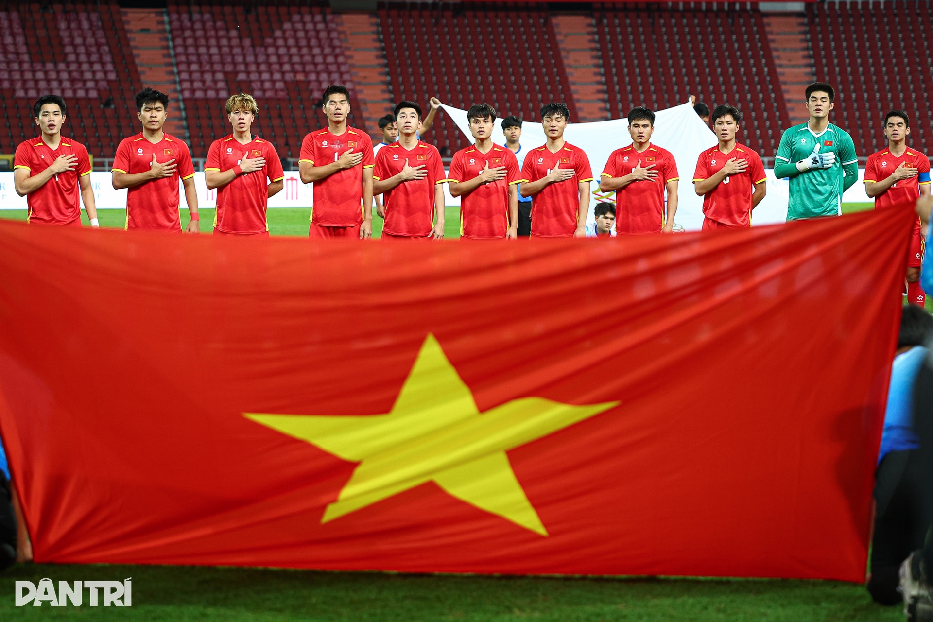 90 phút ngược dòng, HCV gọi tên U22 Việt Nam ở đêm huyền diệu Rajamangala - 2