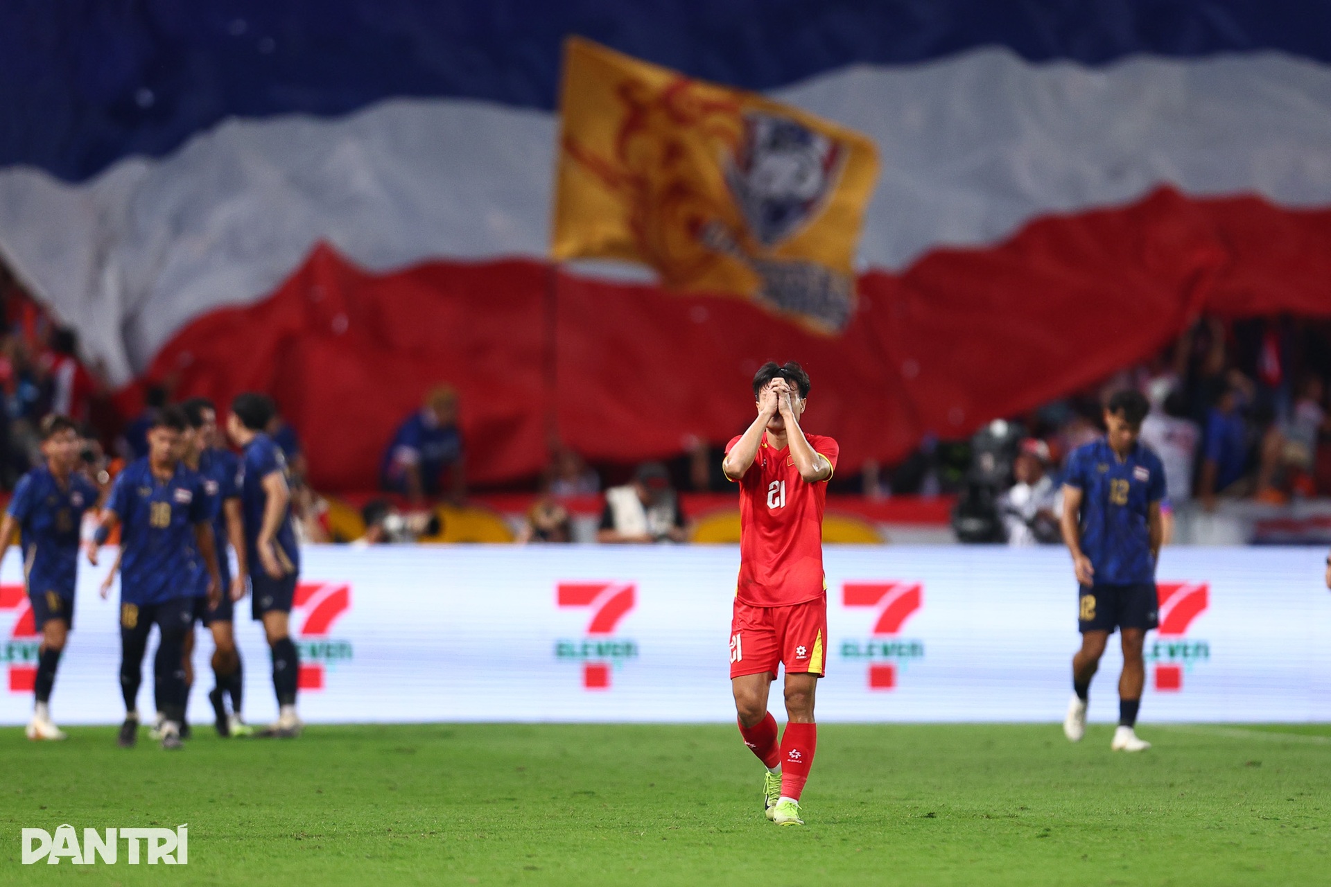 90 phút ngược dòng, HCV gọi tên U22 Việt Nam ở đêm huyền diệu Rajamangala - 3