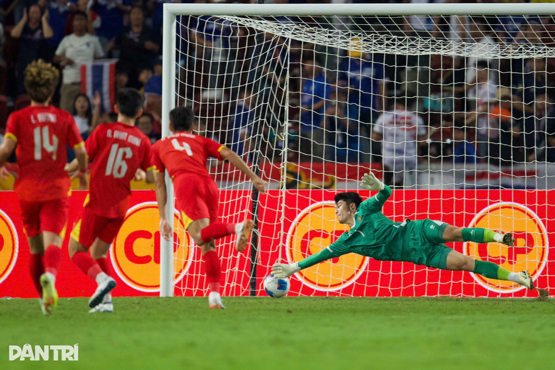 90 phút ngược dòng, HCV gọi tên U22 Việt Nam ở đêm huyền diệu Rajamangala - 4