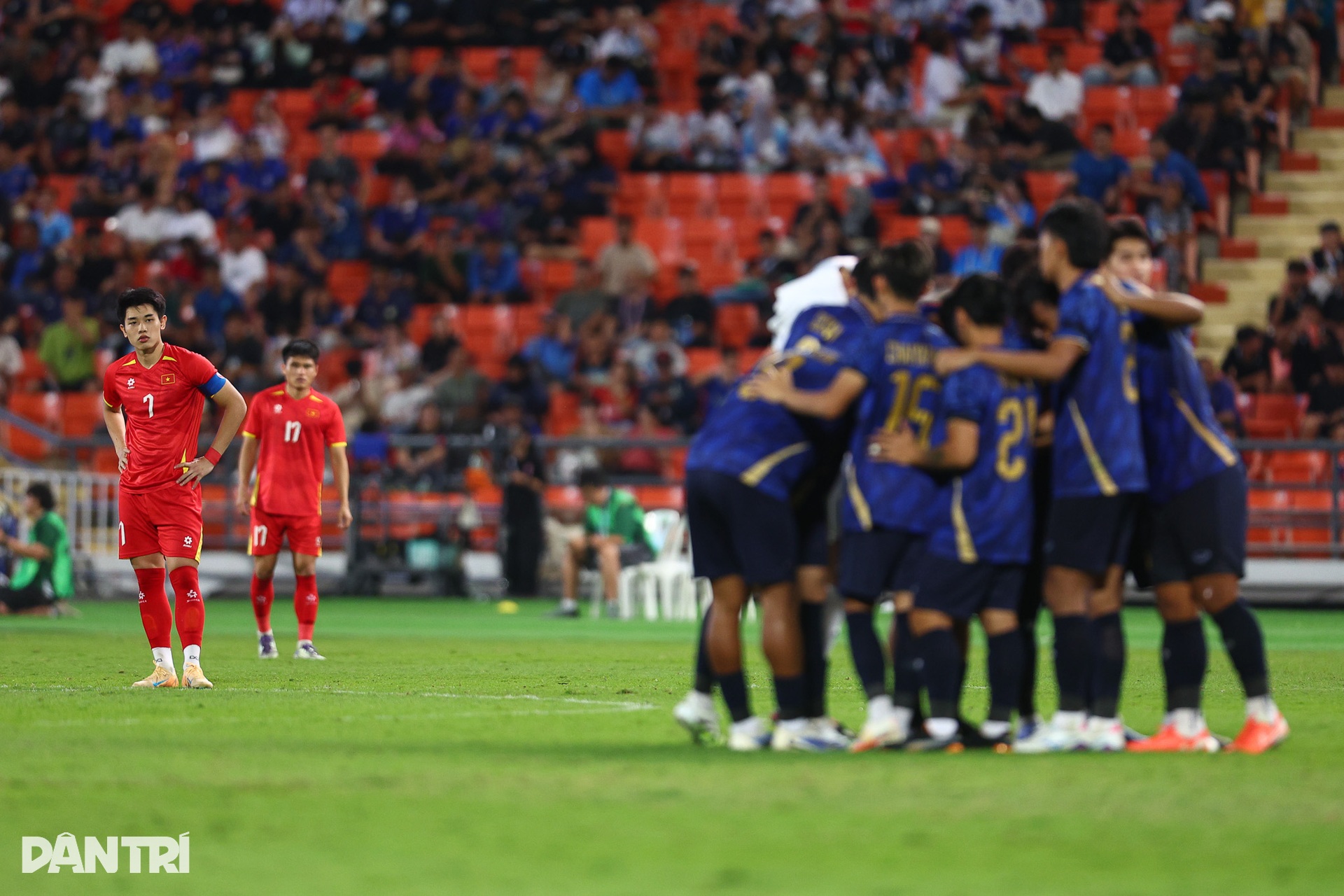 90 phút ngược dòng, HCV gọi tên U22 Việt Nam ở đêm huyền diệu Rajamangala - 5