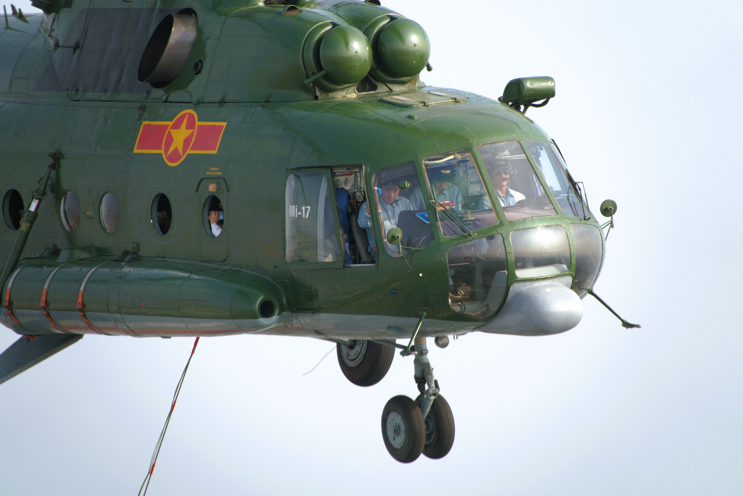 50 năm Trung đoàn Không quân trực thăng 916 anh hùng- Ảnh 7. 50 năm Trung đoàn Không quân trực thăng 916 anh hùng- Ảnh 7.