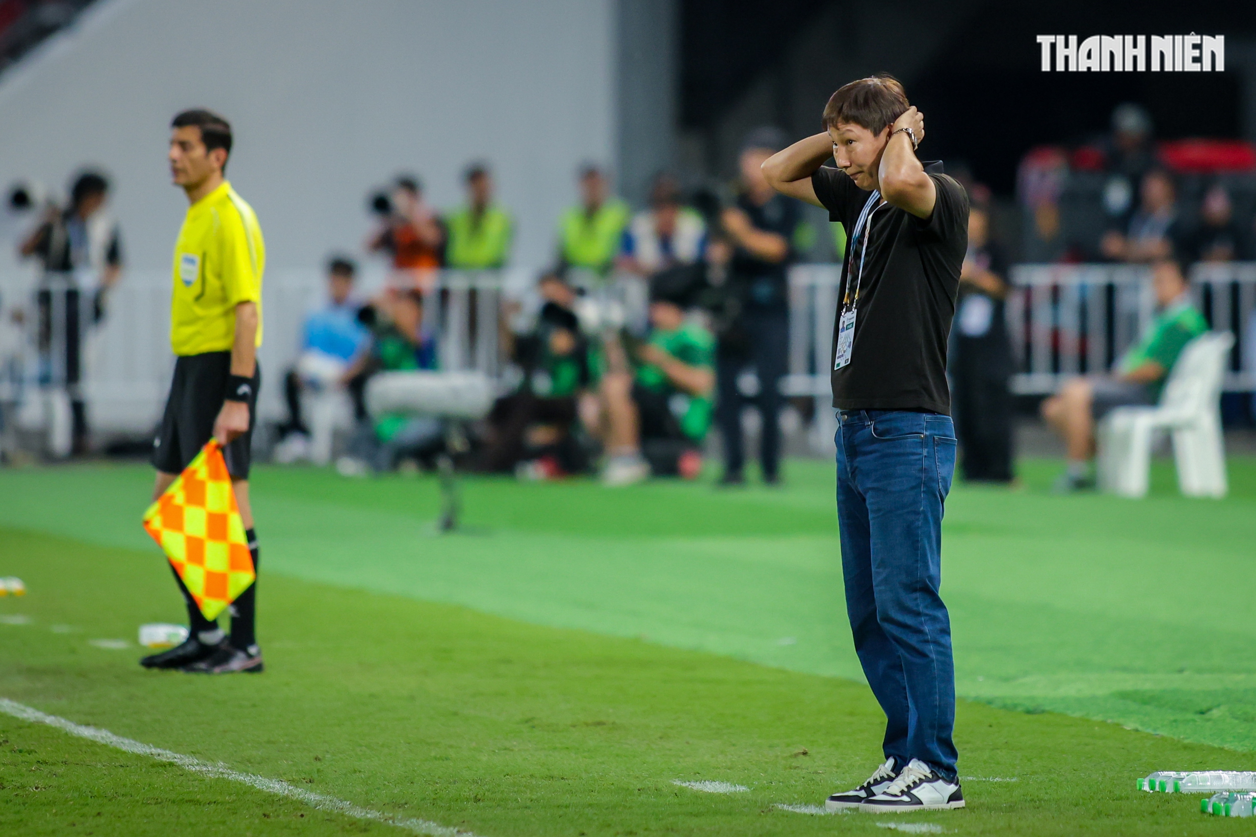 Quá đã hình ảnh U.22 Việt Nam quật ngã Thái Lan ngay tại Rajamangala, giành HCV SEA Games 33- Ảnh 4.