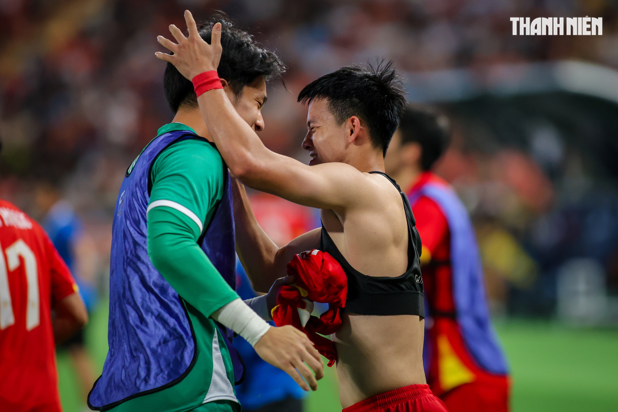 Quá đã hình ảnh U.22 Việt Nam quật ngã Thái Lan ngay tại Rajamangala, giành HCV SEA Games 33- Ảnh 12.