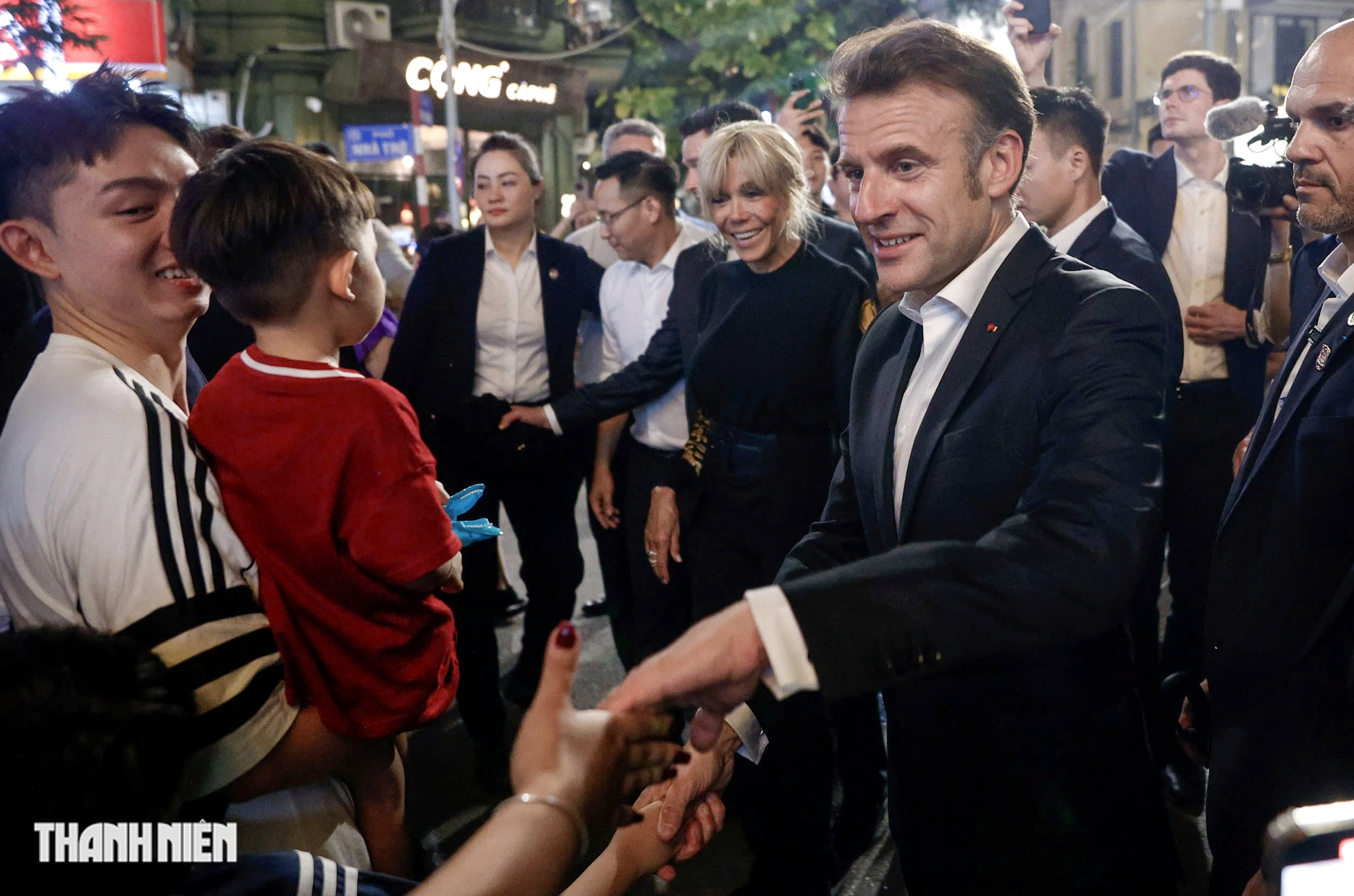 - Ảnh 10. - Ảnh 10.