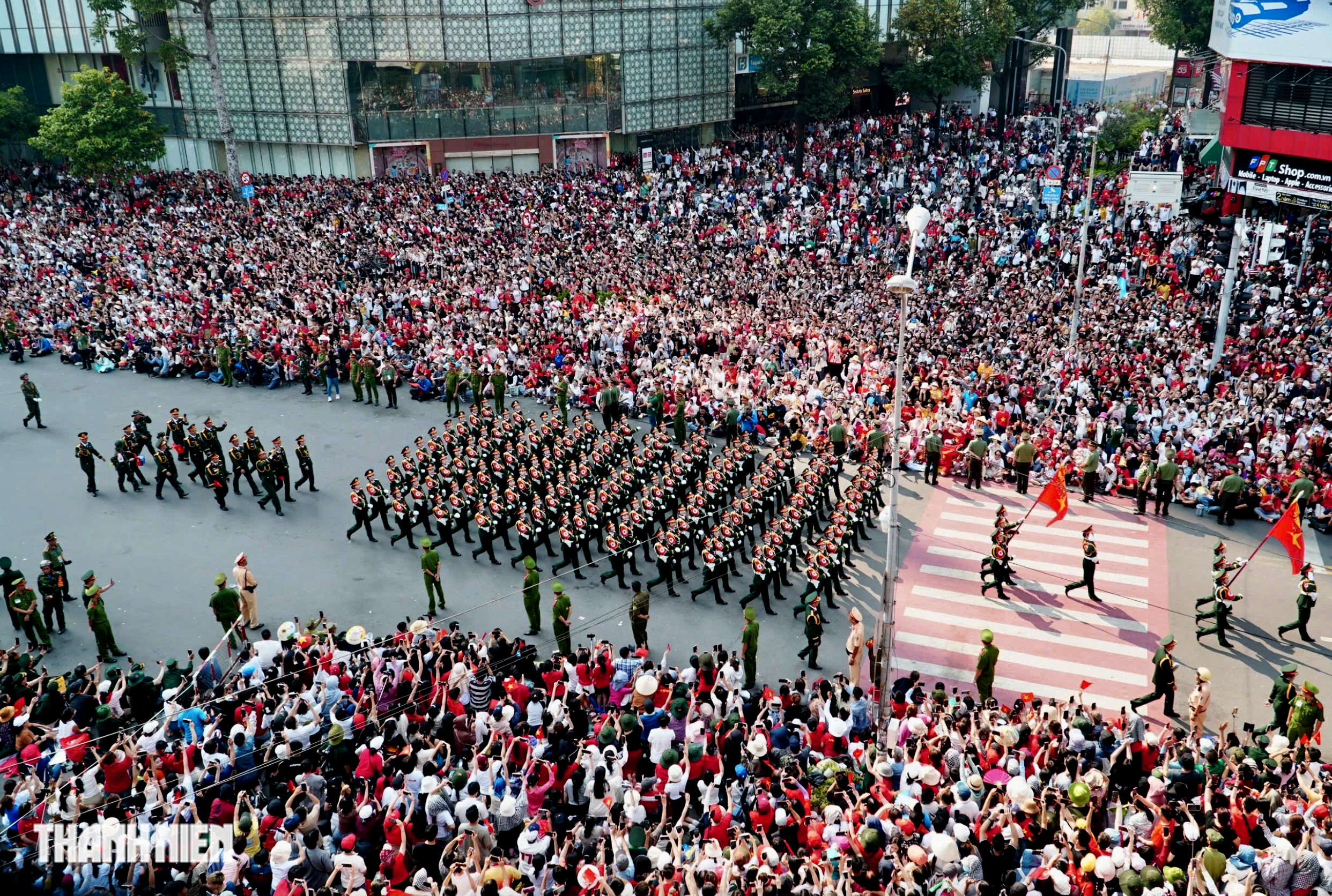 - Ảnh 22. - Ảnh 22.