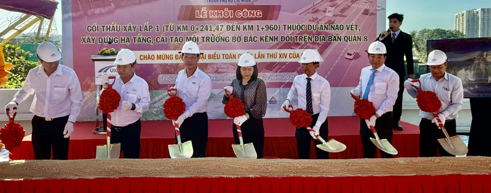 dự án bờ bắc kênh đôi 3.jpg