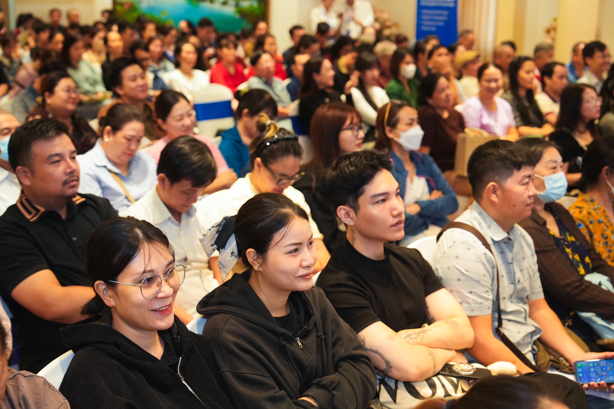 Các thay đổi đang đến rất gần với tiểu thương, hộ kinh doanh 3 hộ kinh doanh - Ảnh 3.