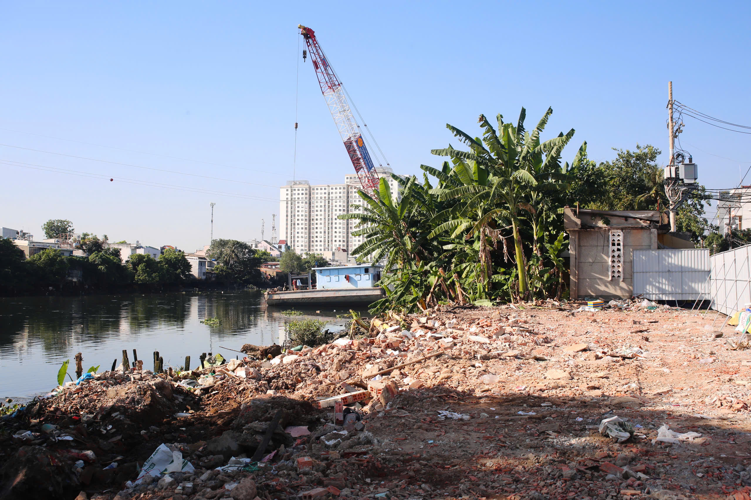 Khởi công gói thầu xây lắp 1 dự án cải tạo bờ Bắc kênh Đôi - Ảnh 5.