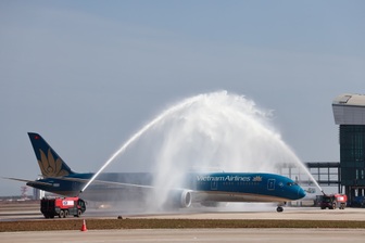 Những chuyến bay chính thức đầu tiên hạ cánh sân bay Long Thành