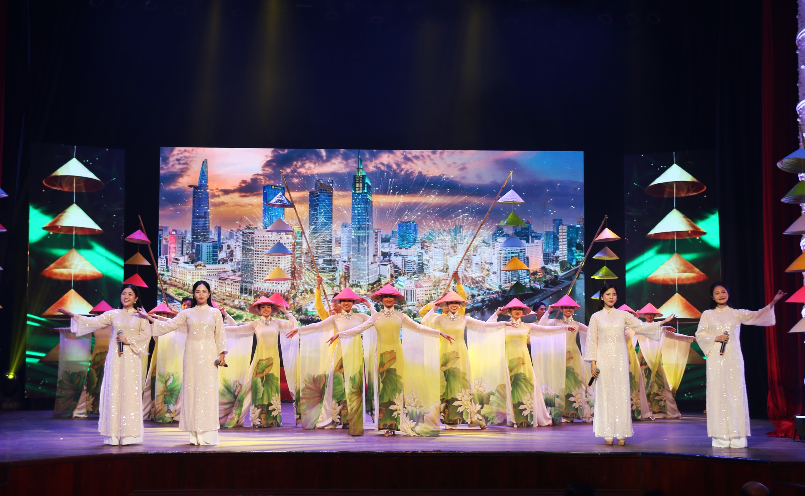 TP HCM kỷ niệm 70 năm ngày thiết lập quan hệ ngoại giao Việt Nam - Indonesia - Ảnh 3.