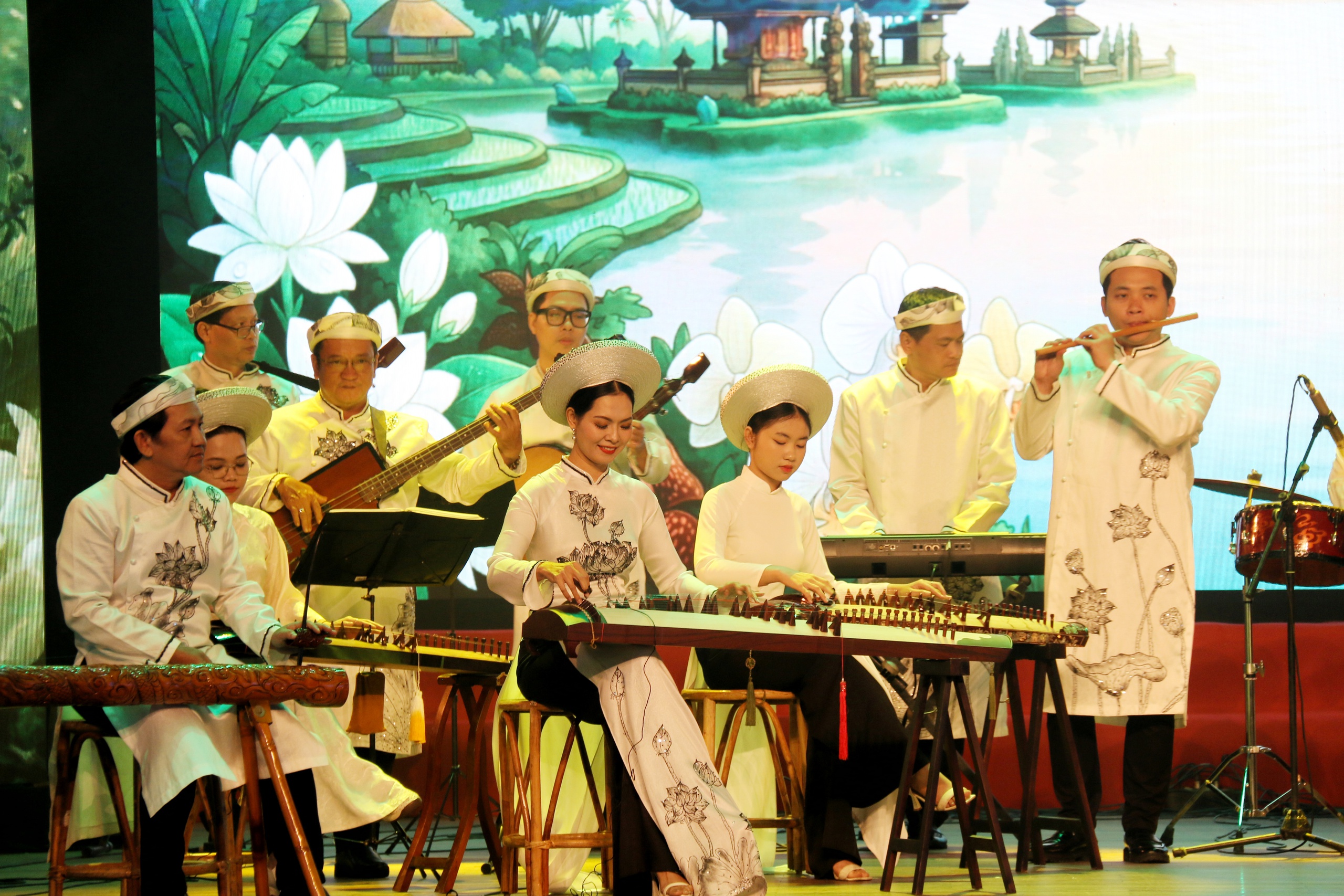 TP HCM kỷ niệm 70 năm ngày thiết lập quan hệ ngoại giao Việt Nam - Indonesia - Ảnh 6.