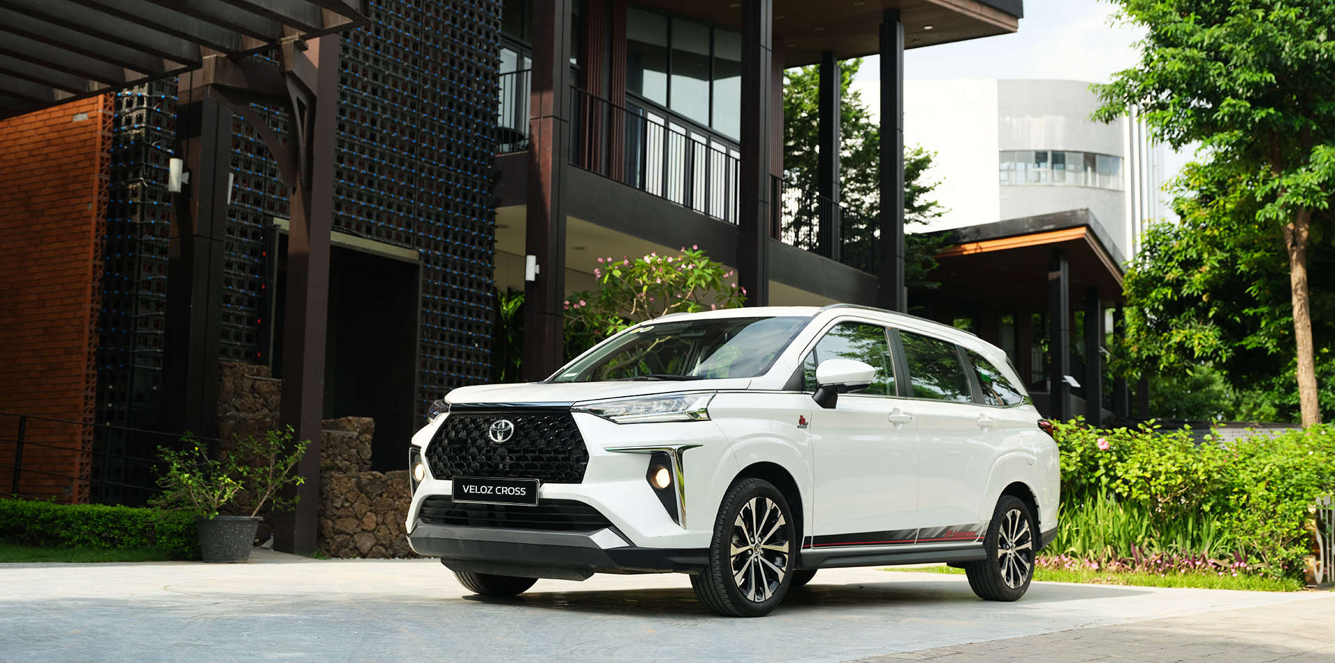 Không chỉ rộng rãi, tiết kiệm: Toyota Veloz Cross đặt an toàn song hành cùng tiện ích - Ảnh 10.