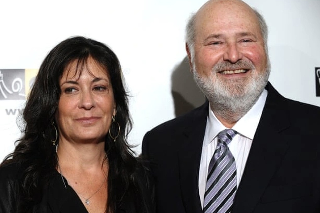 Thảm án gia đình rúng động Hollywood: Con trai ra tay sát hại cha mẹ - 4