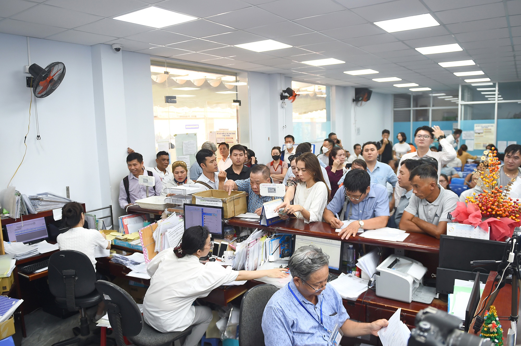 giao thông Việt Nam - Ảnh 2.