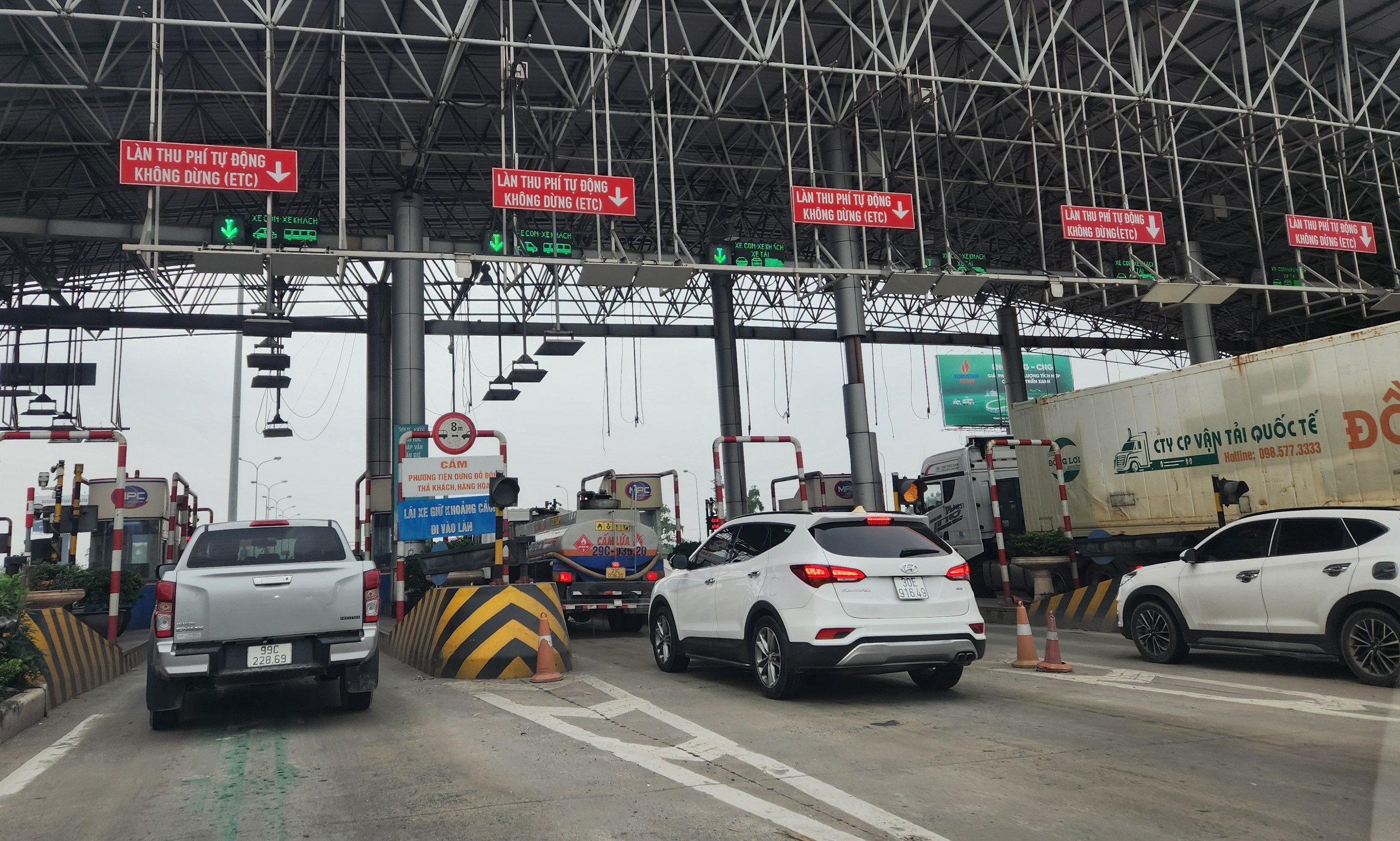 giao thông Việt Nam - Ảnh 5.