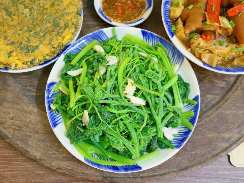 Hôm nay nấu gì: Cơm tối đầy ắp món ngon 8 Hôm nay nấu gì: Cơm tối đầy ắp món ngon - 7