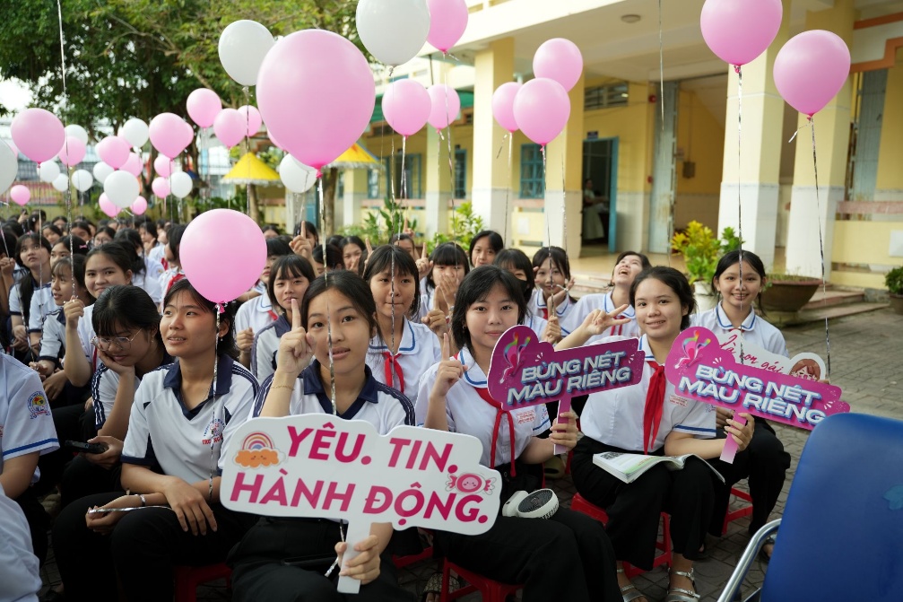 Hơn 8.000 nữ sinh Cần Thơ tham gia chương trình 