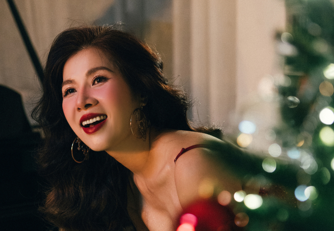 Ca sĩ Ngọc Quỳnh trong bộ ảnh mừng Giáng sinh. Ảnh: Nhân vật cung cấp