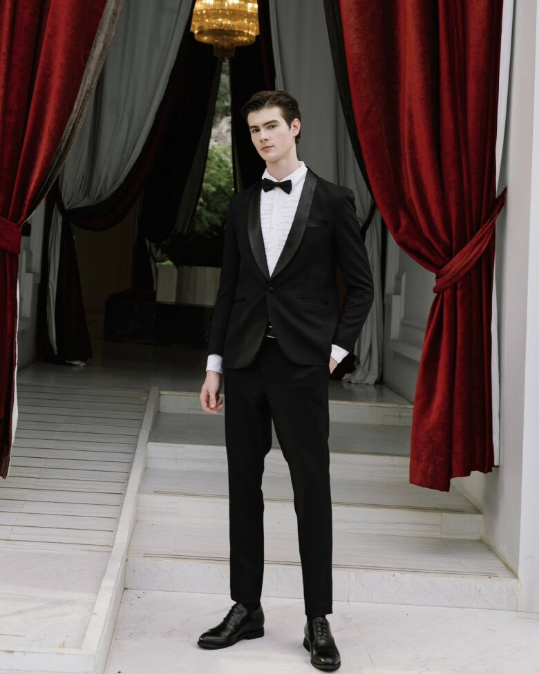 Ruslan Mamlay sinh năm 2002 đến từ Nga, hiện đang làm người mẫu.