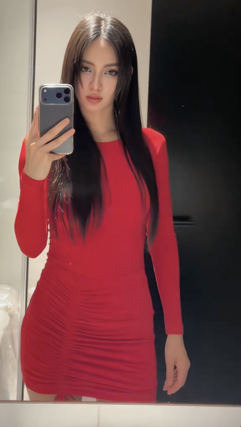 Bạn gái Đức Phạm đáp trả loạt comment soi mói, đề nghị mọi người xem và khen!- Ảnh 2.