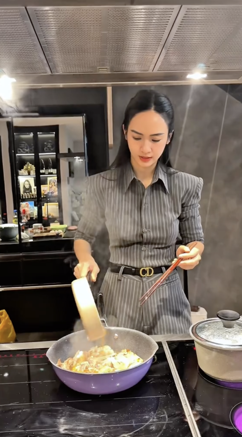 Bạn gái Đức Phạm đáp trả loạt comment soi mói, đề nghị mọi người xem và khen!- Ảnh 5.