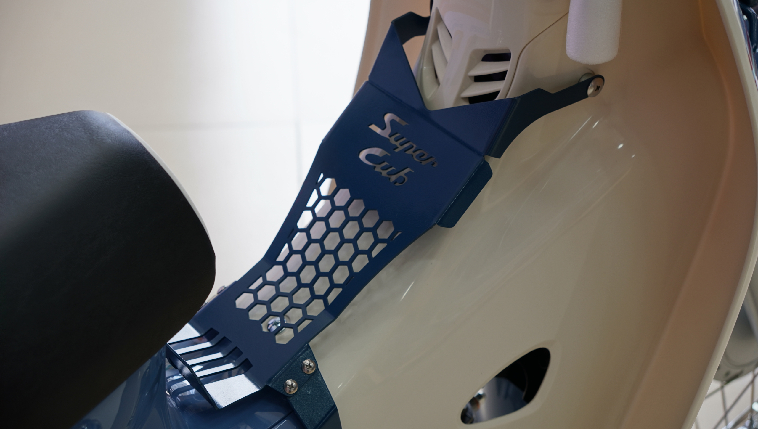 Honda Super Cub 50 Final Edition tại Việt Nam được cá nhân hóa, giá hơn 100 triệu- Ảnh 8.