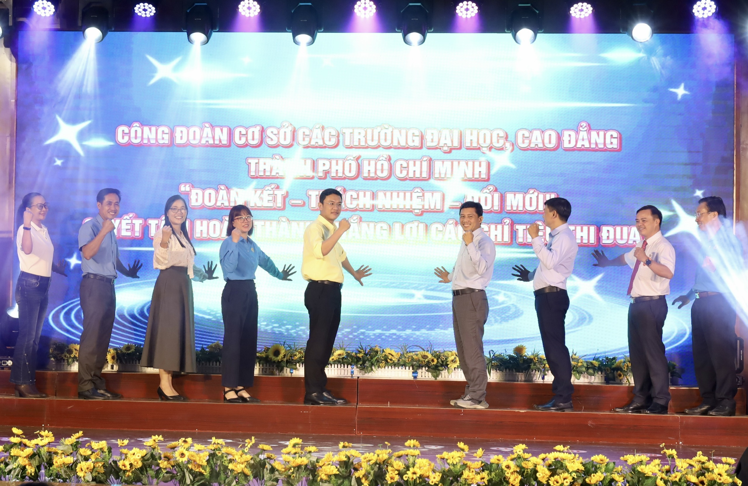 Công đoàn khối đại học, cao đẳng TP HCM: Chỗ dựa của đoàn viên - lao động trong giáo dục đổi mới - Ảnh 4.