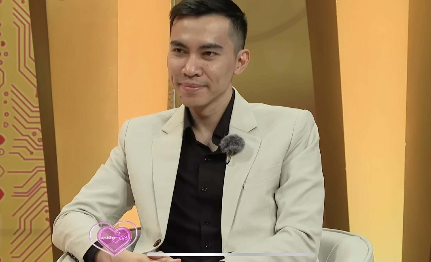 Vừa nhìn đã ưng, chủ tiệm bánh qua một lần đò "dụ" anh bạn từ gác xép xuống ngủ cùng và cái kết 1 1766159932 788 Vua nhin da ung chu tiem banh qua mot lan