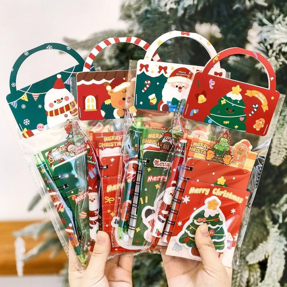 Bộ sổ tay và bút gọn gàng, dễ sử dụng trong công việc hằng ngày. Quà tặng lịch sự, vừa túi tiền, thể hiện sự chu đáo nơi công sở.