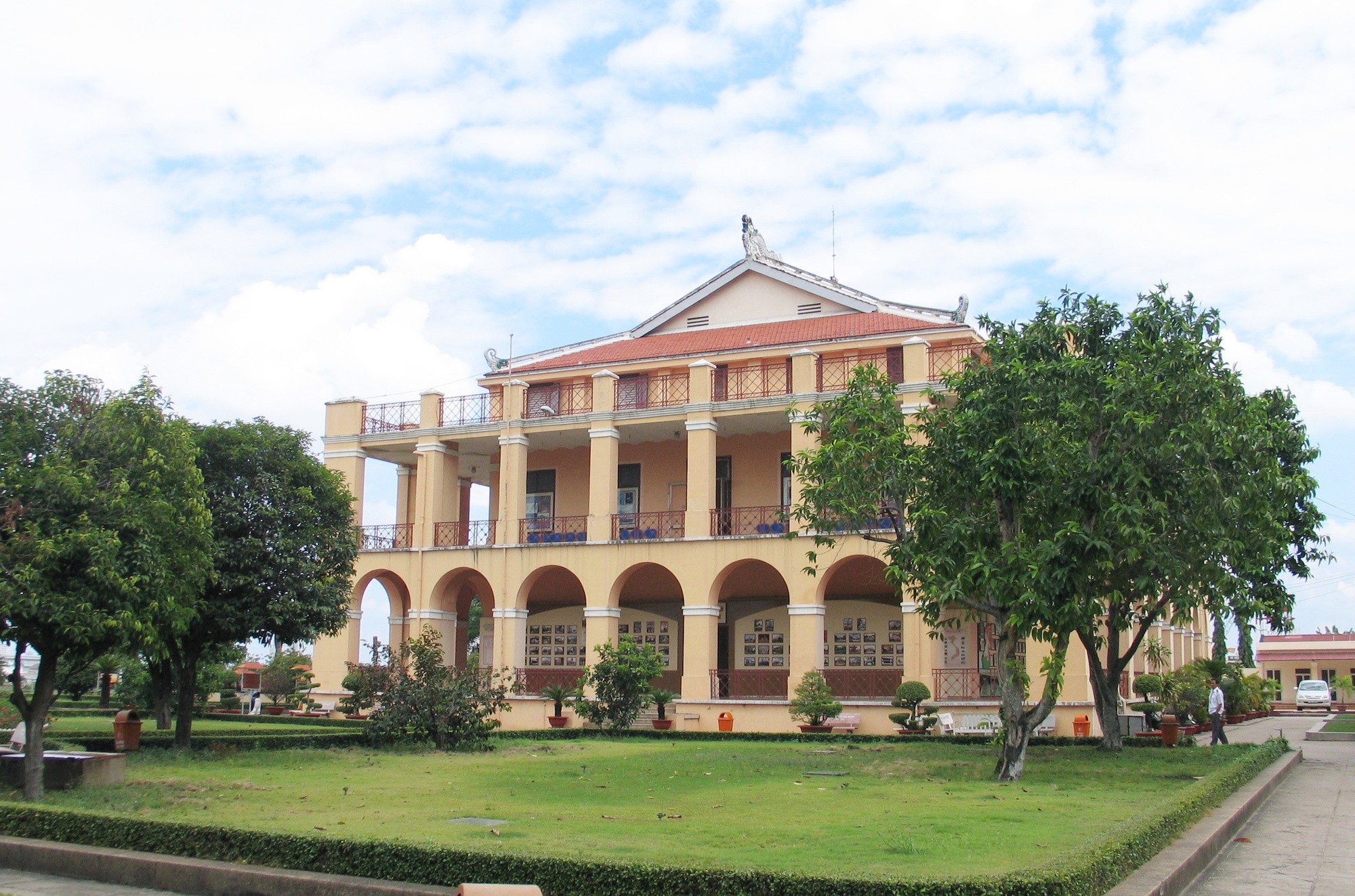 Cuộc đời Hồ Chí Minh: Di sản văn hóa và cống hiến cho dân tộc - Ảnh 3.