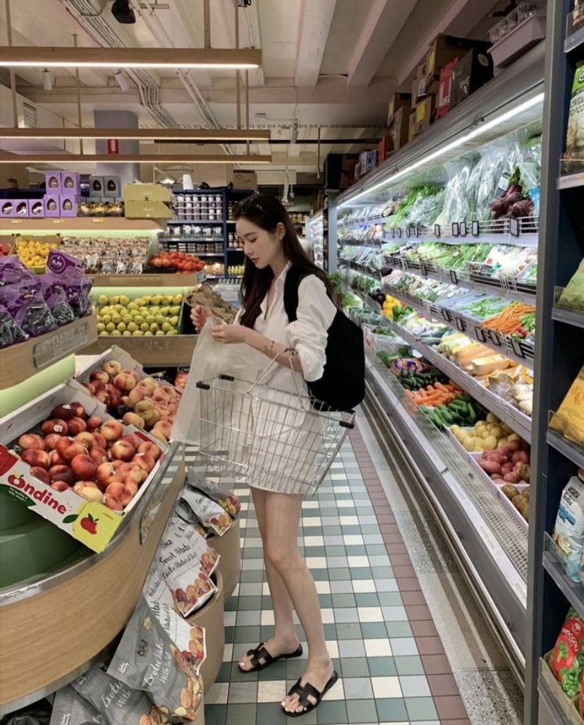 Nhà 5 người 1 tuần ăn chưa hết 1,6 triệu: Bức ảnh tiết lộ lý do- Ảnh 3.