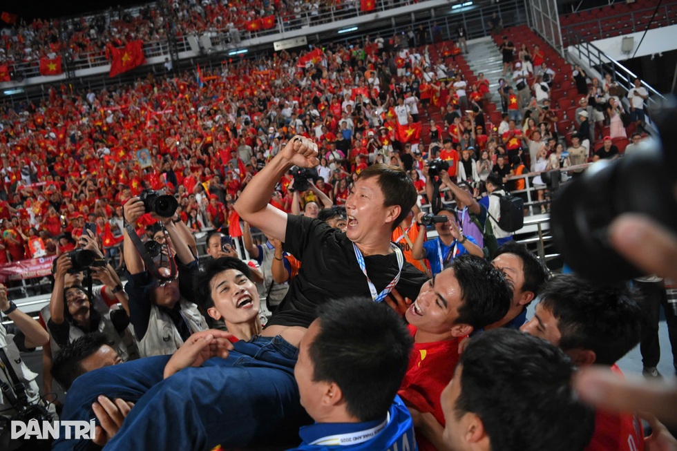 Steve Darby: “Di sản của HLV Troussier giúp U22 Việt Nam vô địch SEA Games” - 2