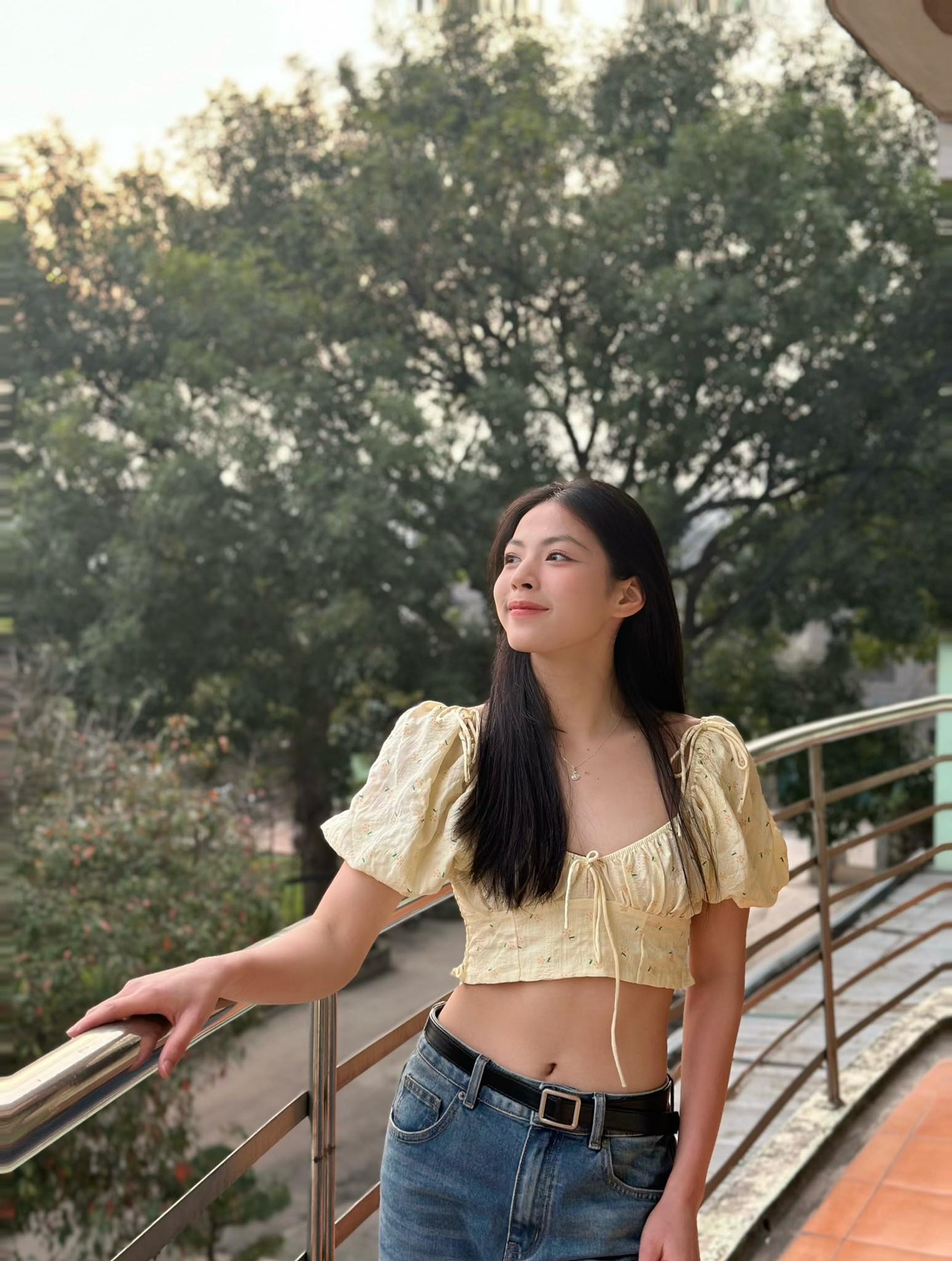 Nhan sắc cô gái Ninh Bình “bay lên không cần cánh” giành HCV ở Sea Games - 4 Nhan sắc cô gái Ninh Bình “bay lên không cần cánh” giành HCV ở Sea Games - 4