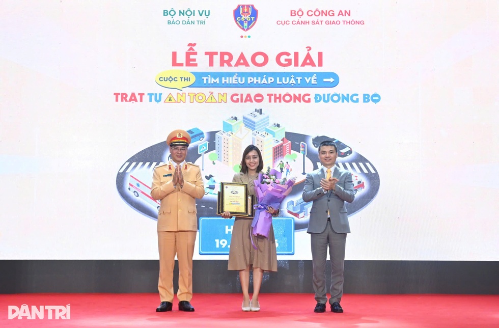 Lan tỏa tinh thần thượng tôn luật giao thông từ người đạt giải Nhất - 2