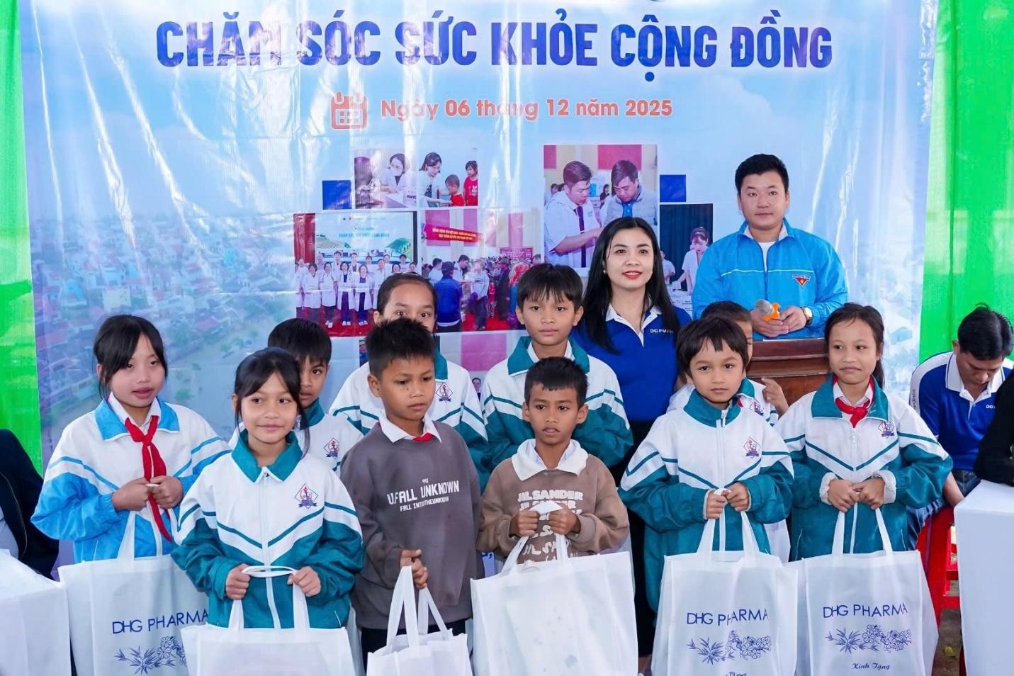 DHG Pharma: nỗ lực bền bỉ và trái tim trọn vẹn trong hành trình “Vì một cuộc sống khỏe đẹp hơn”- Ảnh 9.