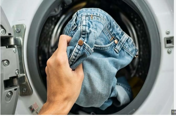 1766195125 396 Vi sao khong nen giat quan jeans thuong