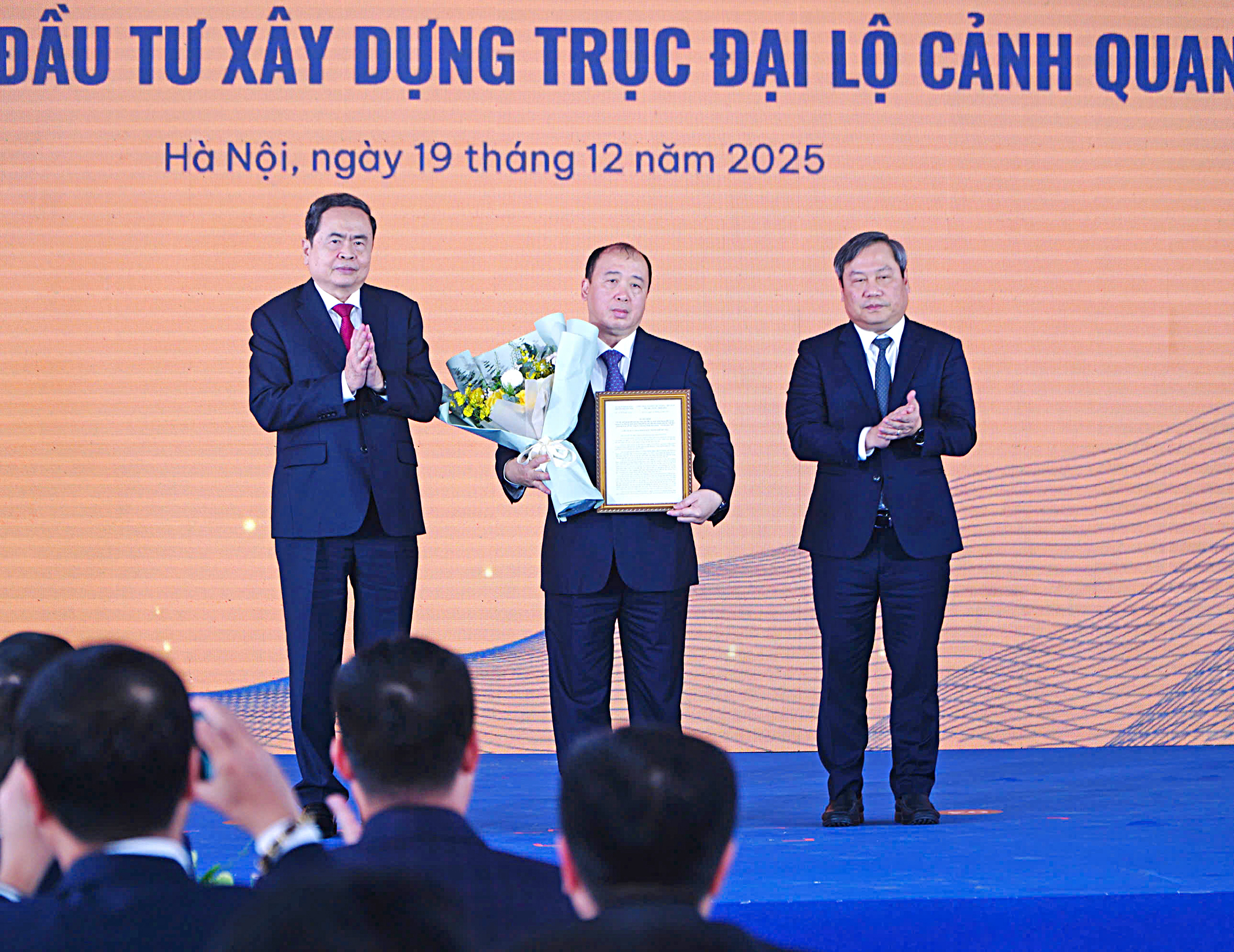 Những công trình hình mẫu cho hạ tầng đất nước - Ảnh 3.