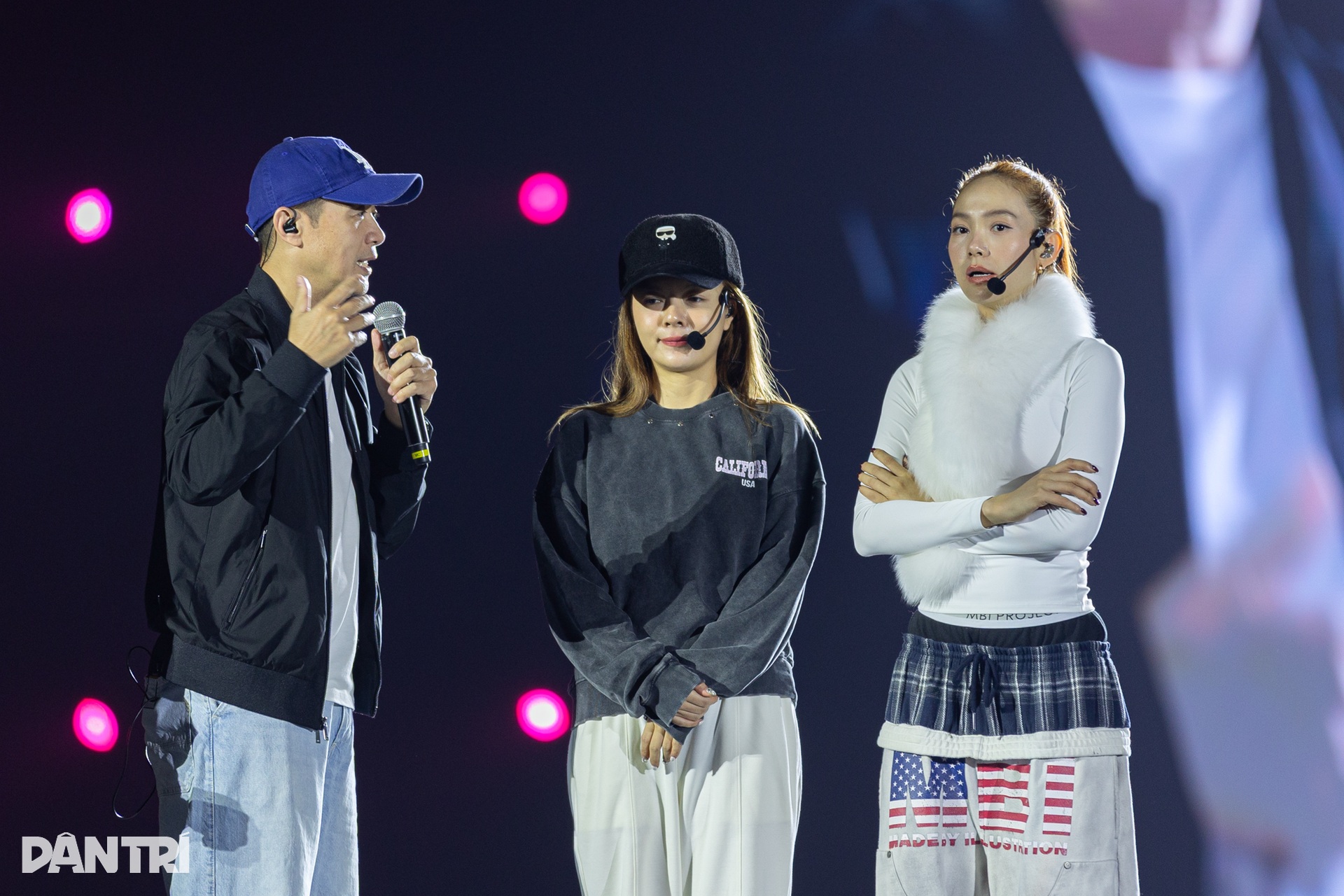 SOOBIN, Minh Hằng tập luyện xuyên đêm cho concert kéo dài 10 giờ - 5