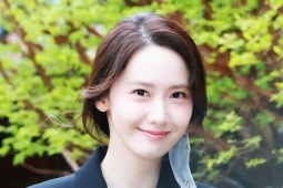 Sắc vóc tuổi 35 của 'nữ thần Kpop' Yoona